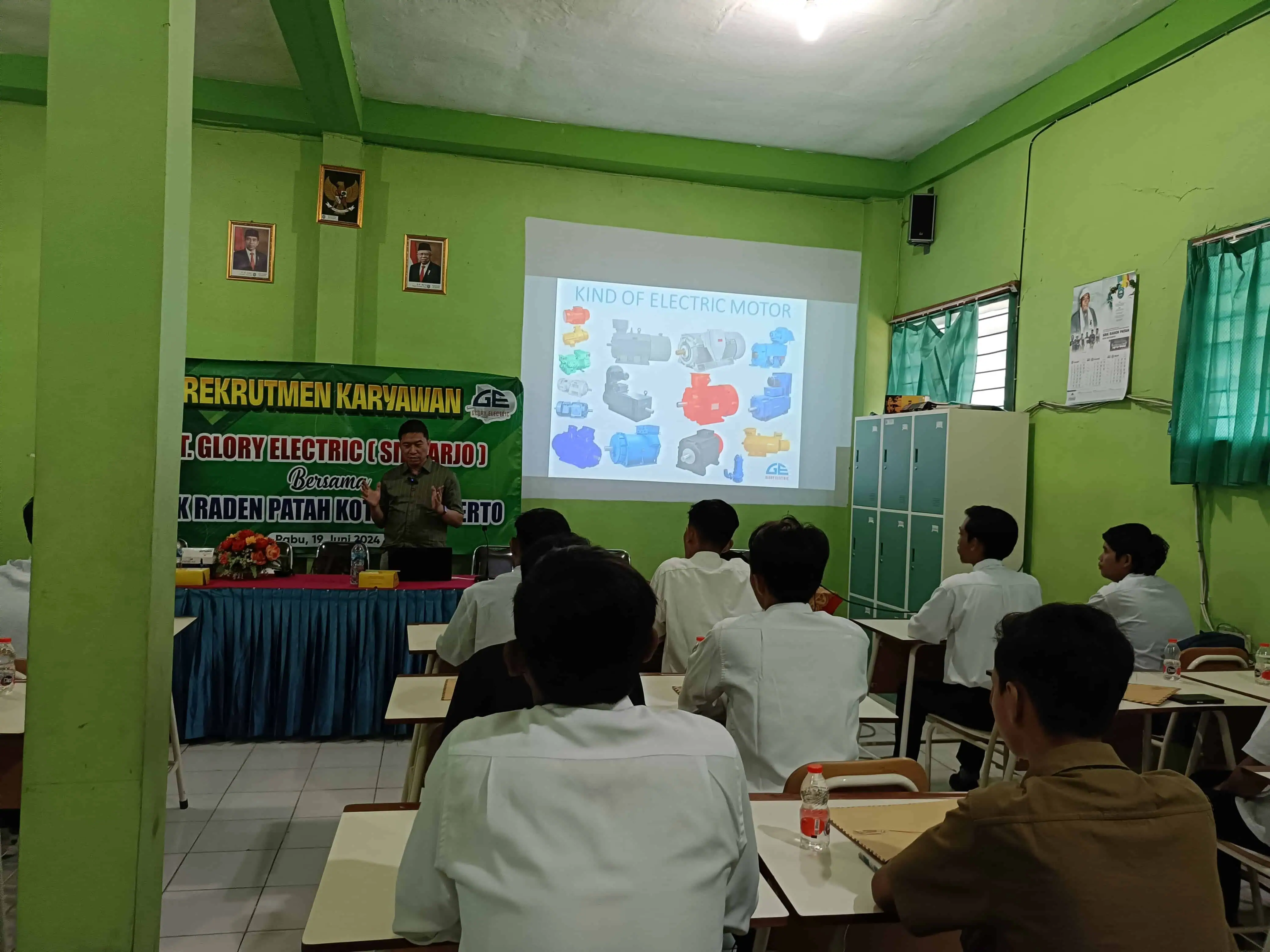Rekrutmen Karyawan PT. Glory Electric di SMK Raden Patah Kota Mojokerto