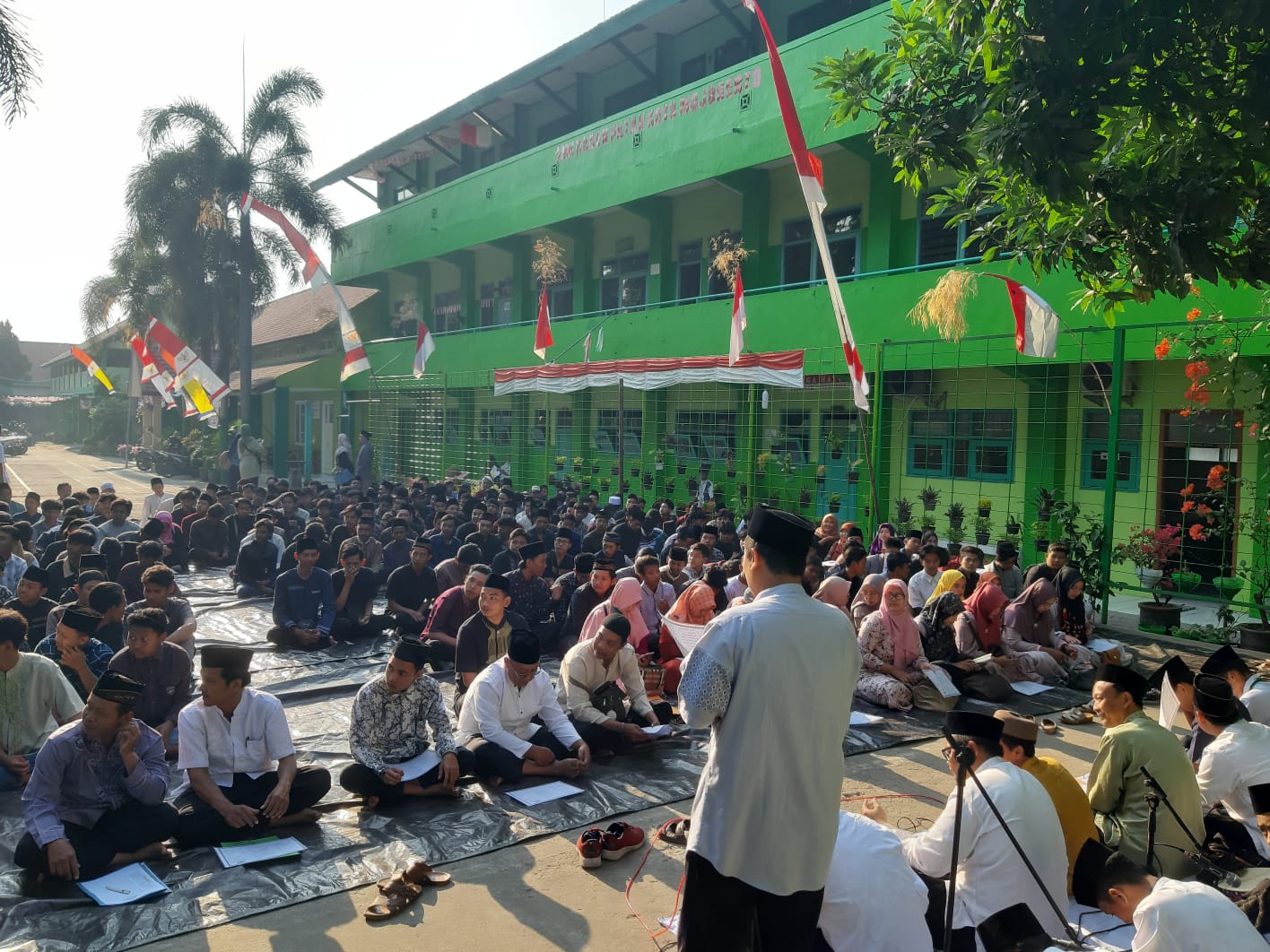 Istighosah Setiap Jum'at Legi: SMK Raden Patah Kota Mojokerto Wujudkan Kegiatan Kurikuler Unik dan Berkualitas