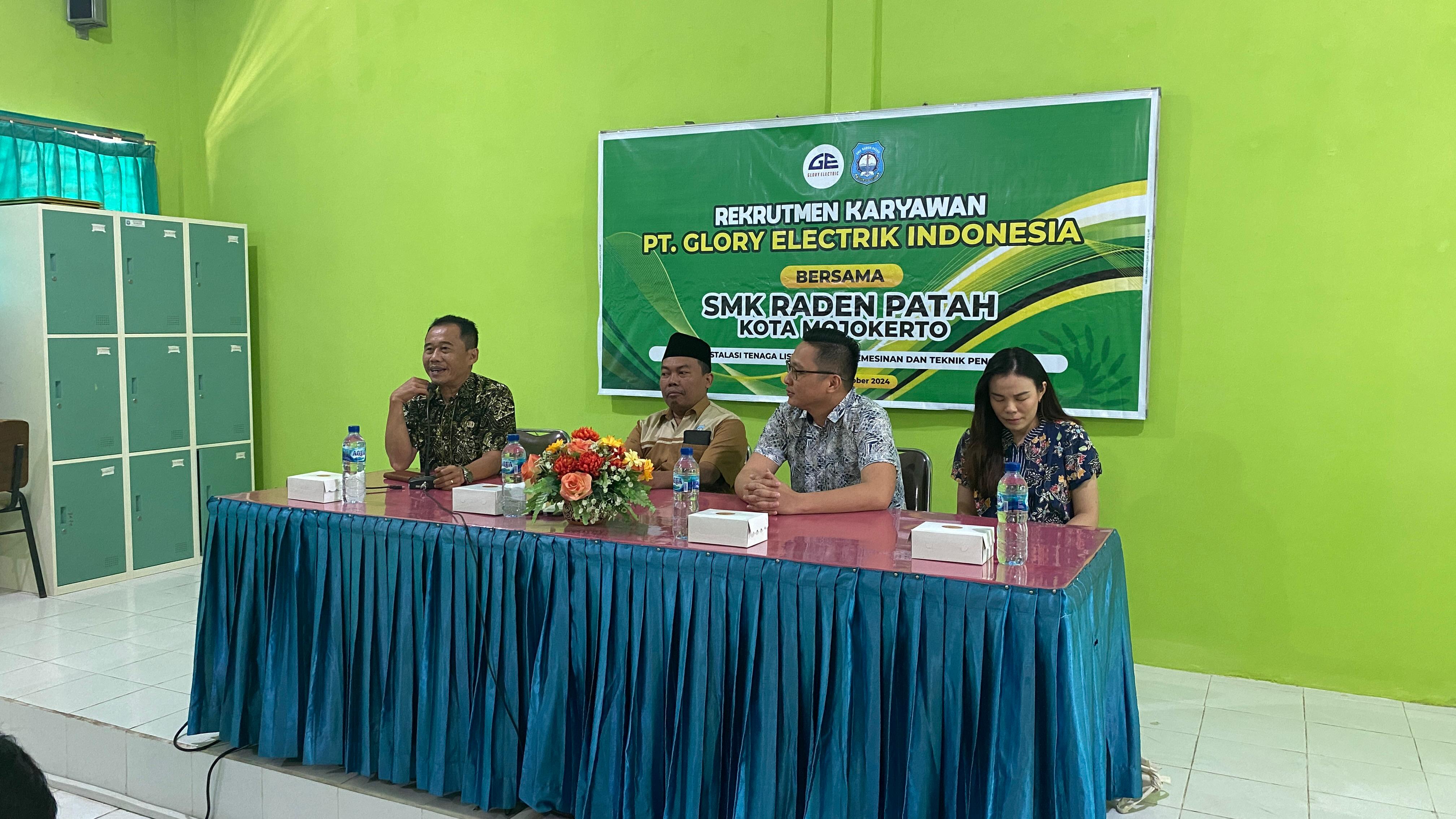 Rekrutmen Karyawan PT. Glory Elektrik Indonesia di SMK Raden Patah Kota Mojokerto